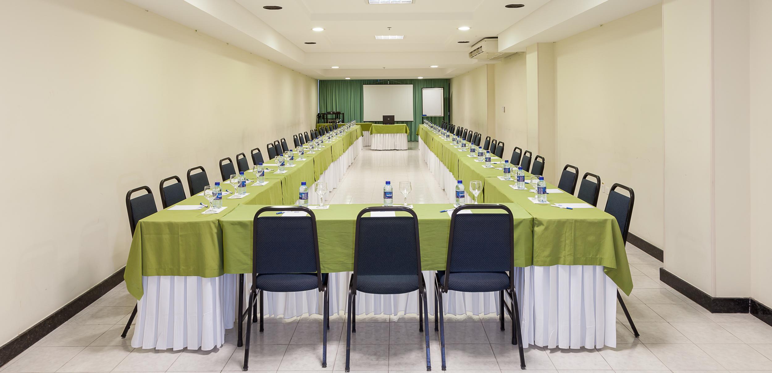 Hotel Euro Suite Recife Boa Viagem By Nacional Inn Exterior photo